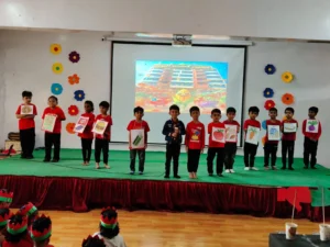 Montessori students participating in the Healthy and Unhealthy Food Awareness Programme at BRS Global School, one of the CBSE schools in Sarjapur Road. Preschool students learning healthy eating habits at one of the best schools in Sarjapur Road.